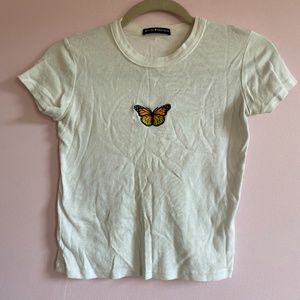 BRANDY MELVILLE BUTTERFLY TOP TEE